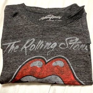 ROLLING STONES SIZE XL T-SHIRT